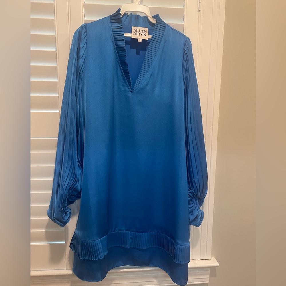 Alden Adair Liza dress - Royal Blue V-Neck knee length.  Long sleeve. Worn twice